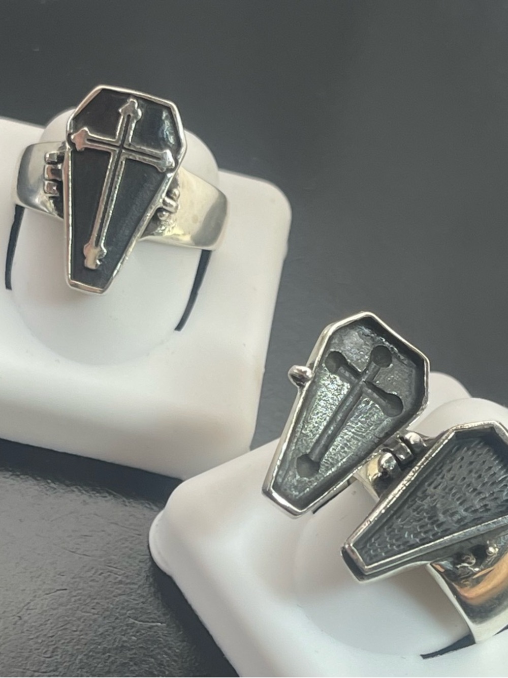 Size 8,9,10 opening coffin ring silver 925